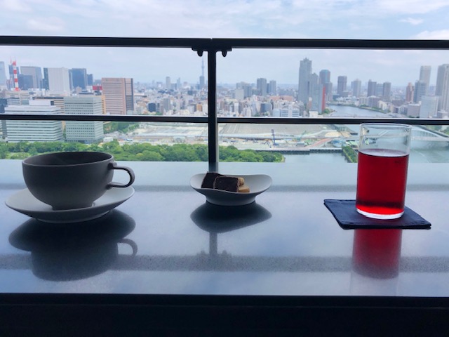 メズム東京クラブラウンジ