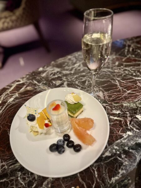 東京マリオット エグゼクティブラウンジ カクテルタイム