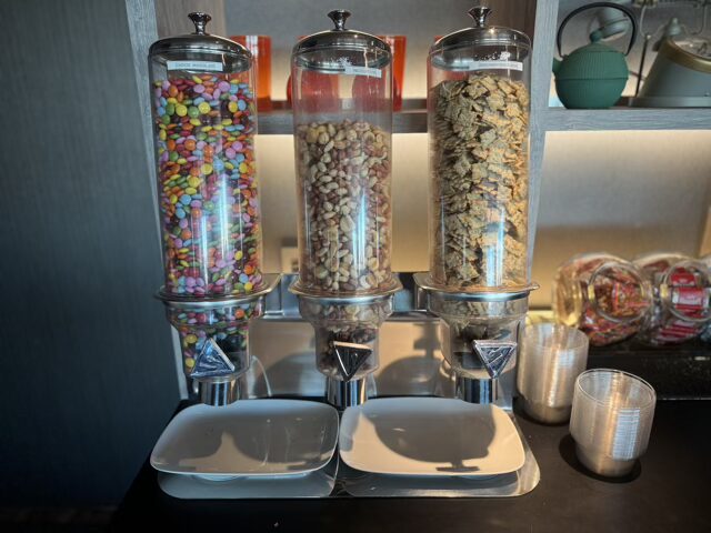 東京マリオット エグゼクティブラウンジ スナック